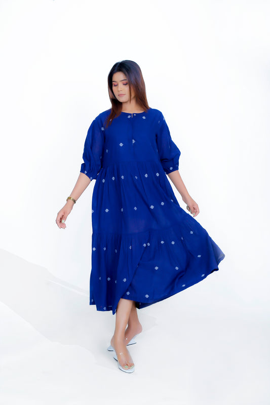 ROUND NECK WAIST GATER DRESS