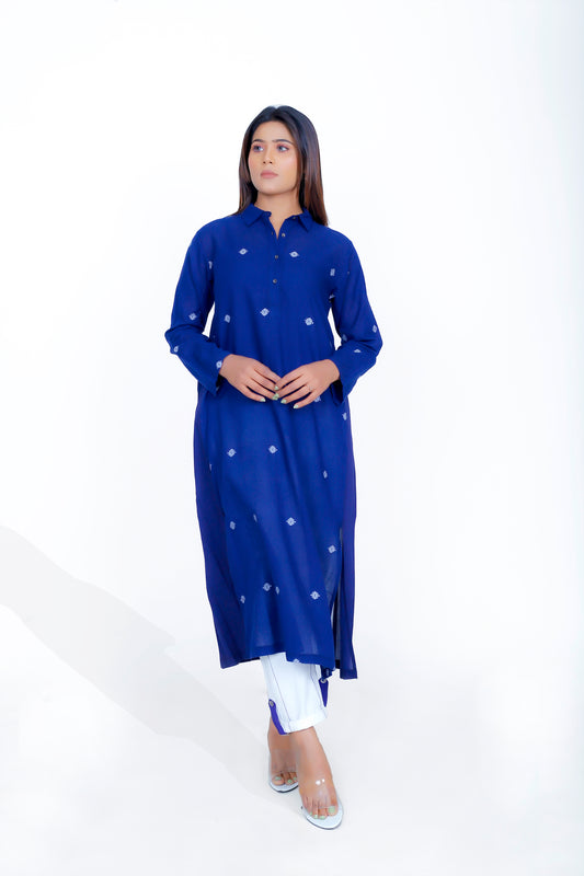 BACK PLEAT DRESS