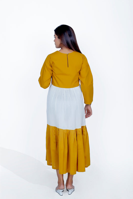 ROUND NECK GATHER DRESS